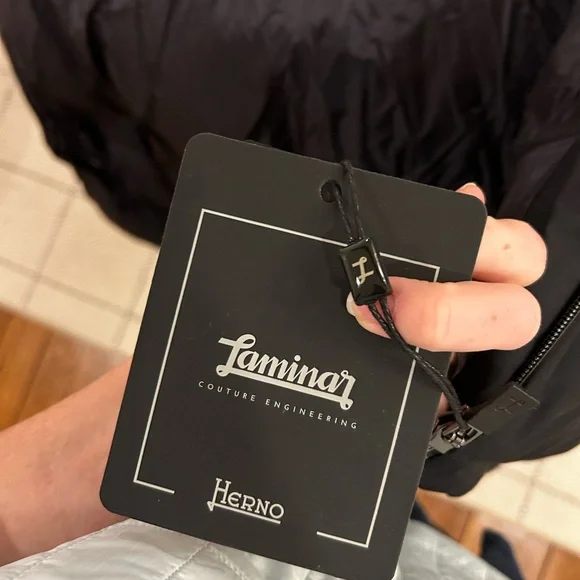 Herno Gore-tex Windstopper Coat Black - Picture 6 of 9